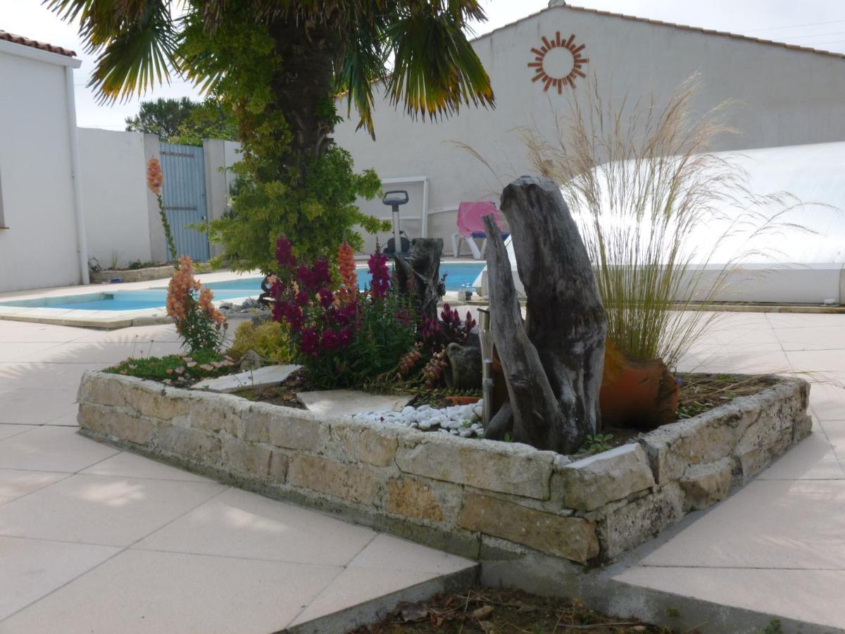 L'Eden Naturiste Spas 샬랑 외부 사진