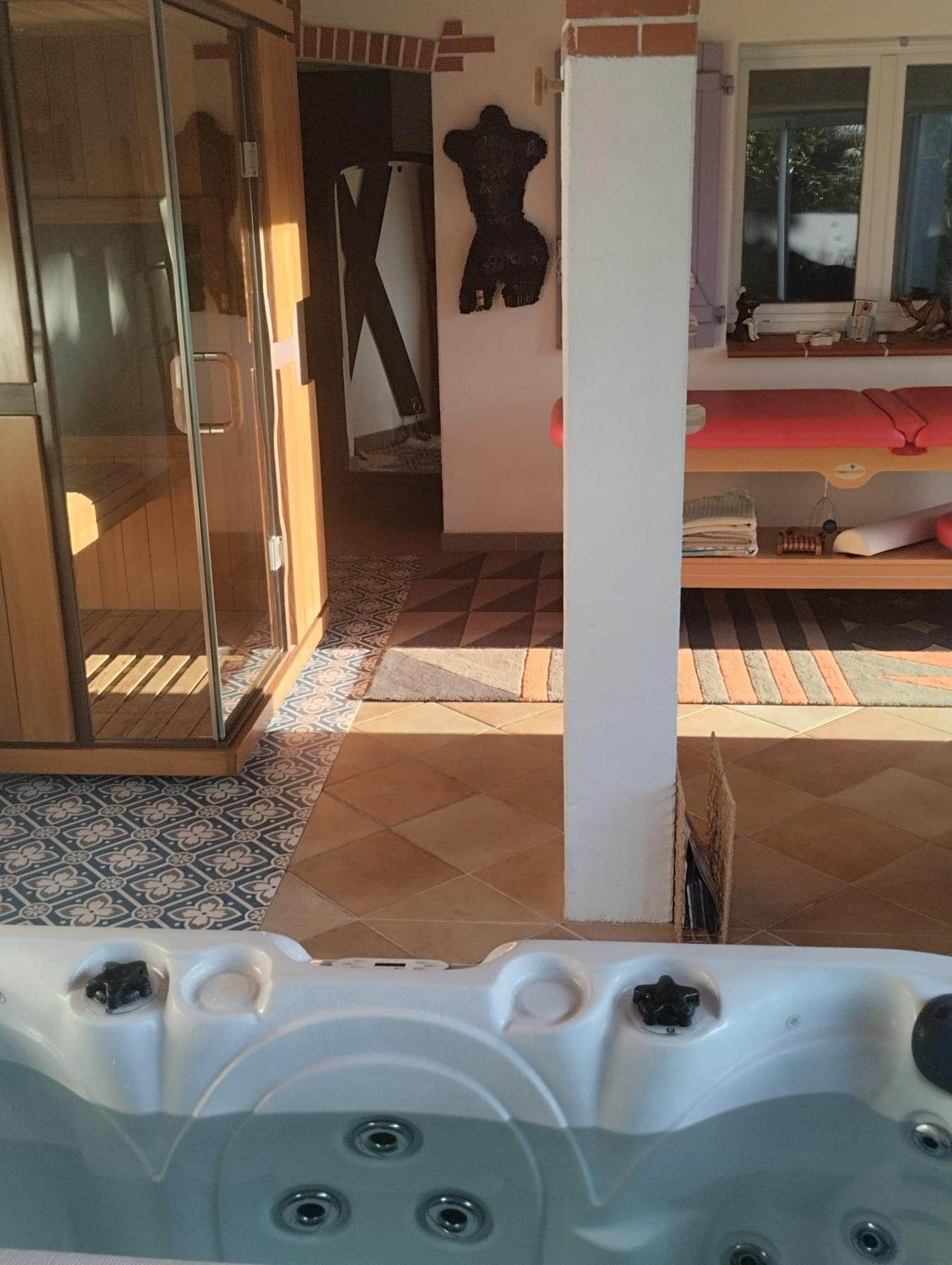 L'Eden Naturiste Spas 샬랑 외부 사진